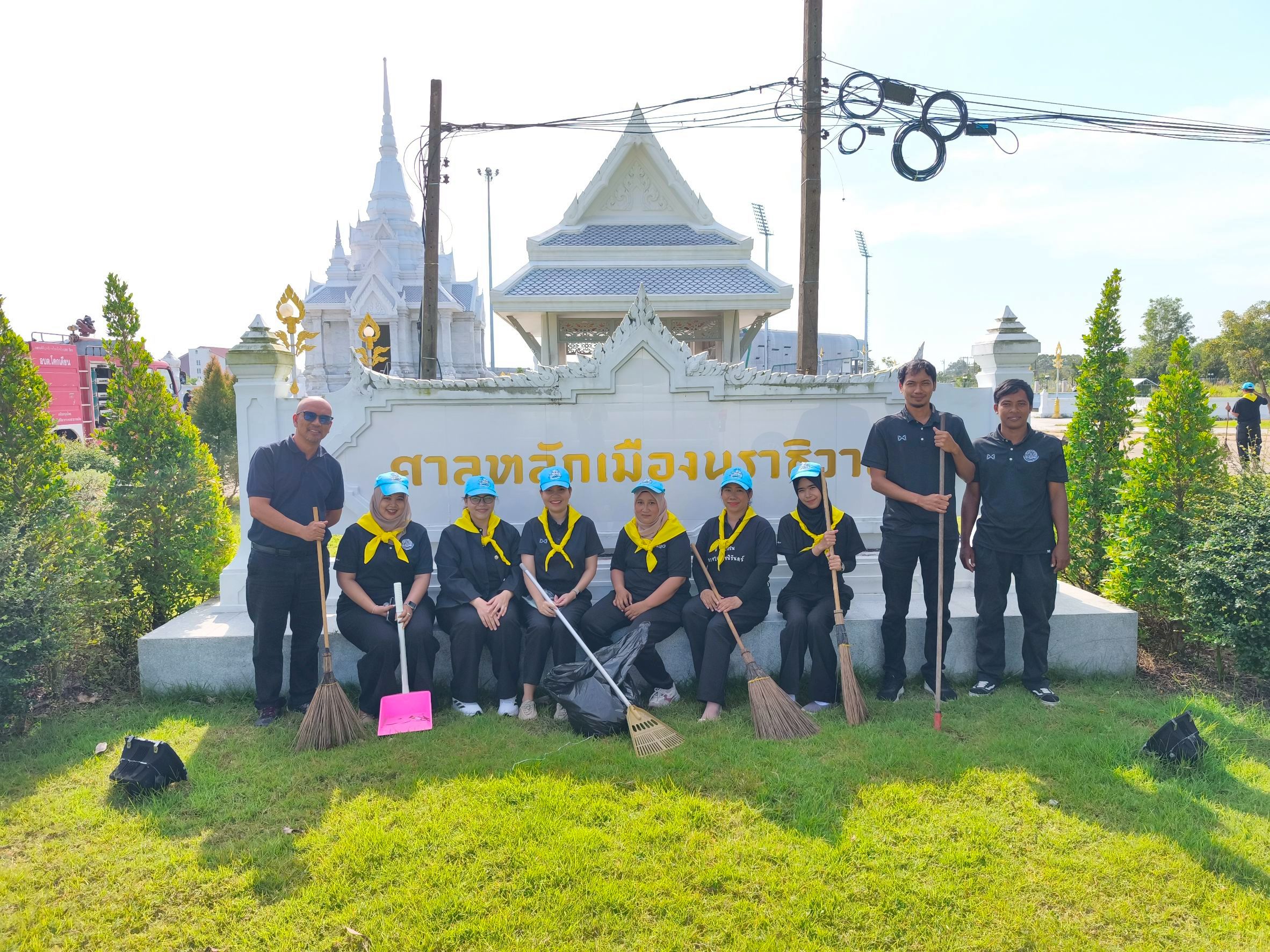 title - ส.ป.ก.นราธิวาส ร่วมกิจกรรมจิตอาสาบำเพ็ญสาธารณประโยชน์ เนื่องในวันพ่อขุนรามคำแหงมหาราช และวันสมเด็จพระนเรศวรมหาราช